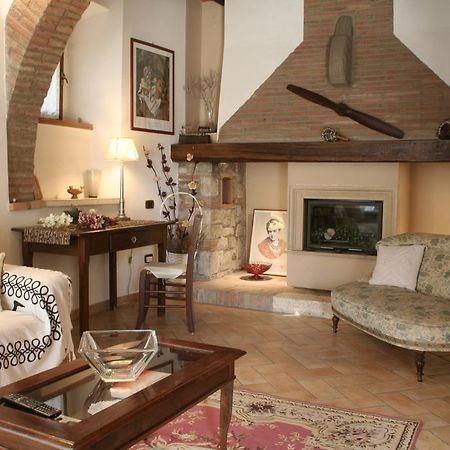 Appartement Borgo Medioevale à Todi Extérieur photo